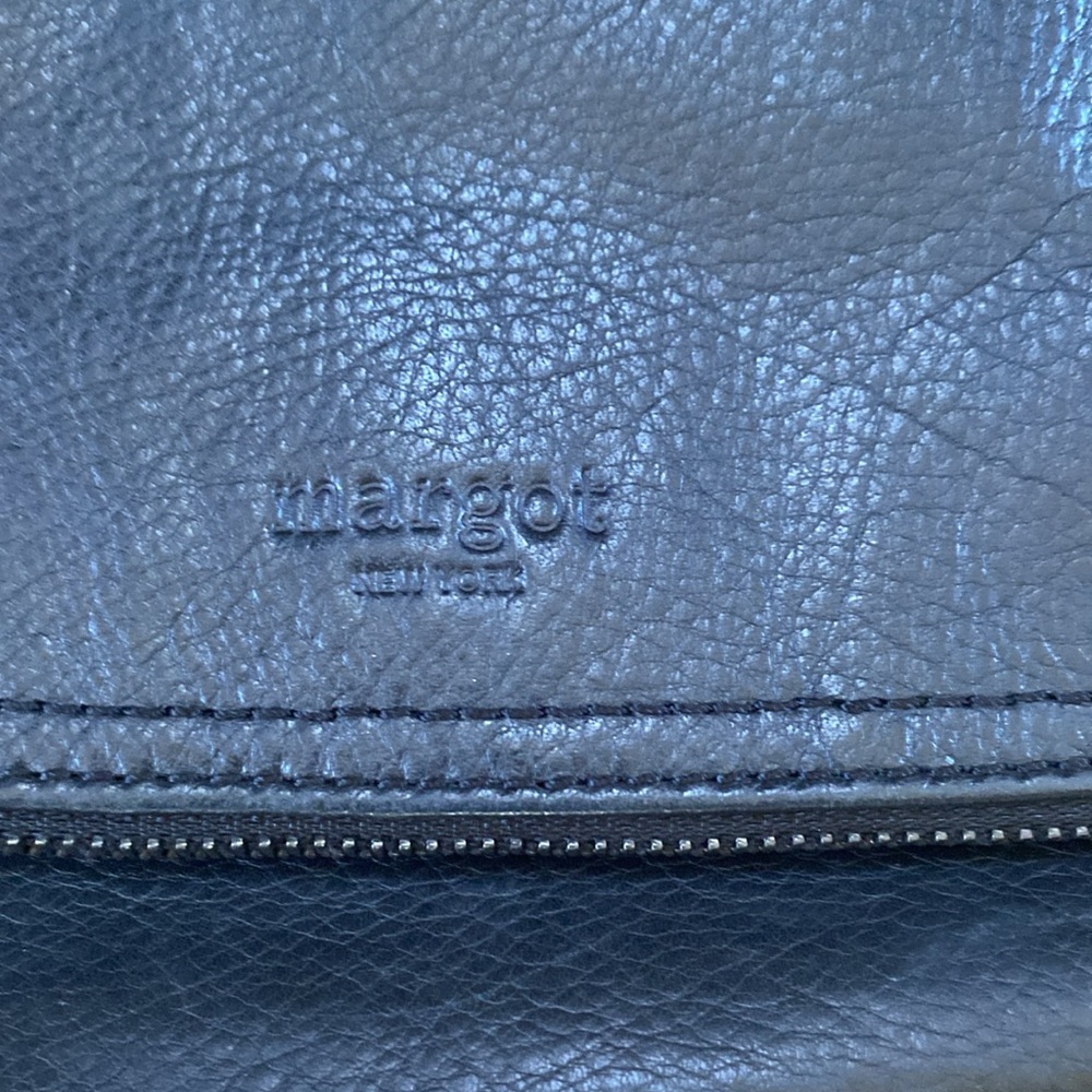 Margot leather cross body bag - Picture 2 of 9